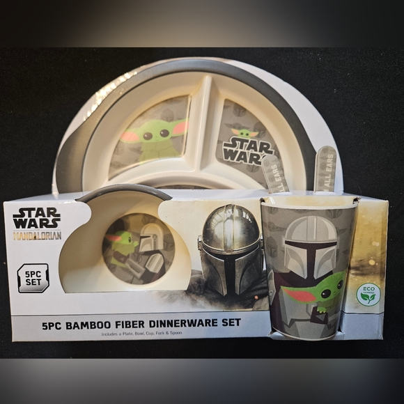 Best Brands Dining Star Wars Baby Yoda Mandalorian Dinnerware Set Bamboo Fiber 5 Pc Kids